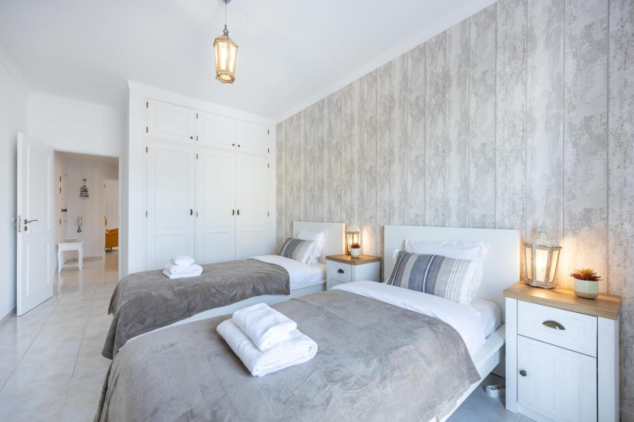 Stylish Seashore Apartment Lagos Esterno foto